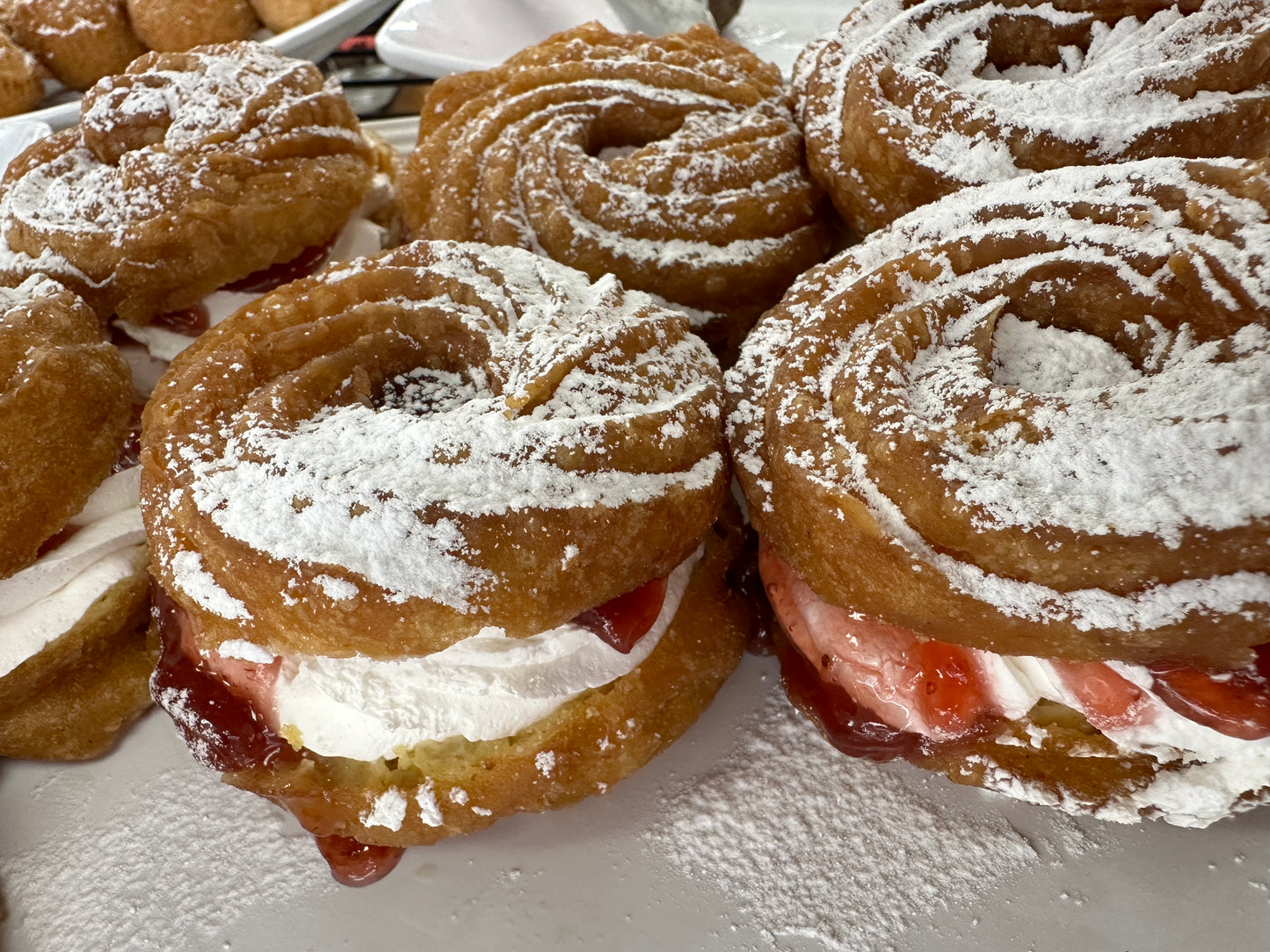 Strawberry cream Filled Cruller (6pieces) AVAILABLE FRIDAY AND SATURDAY ONLY