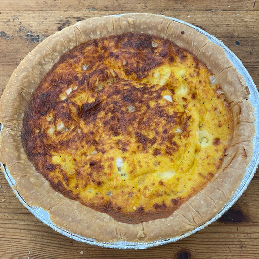 Quiche maison végétalienne par The Bread Essentials - disponible en magasin ou sur commande seulement